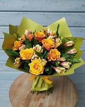 Букет цветов из:  Альстромерии и Розы в Заозерном