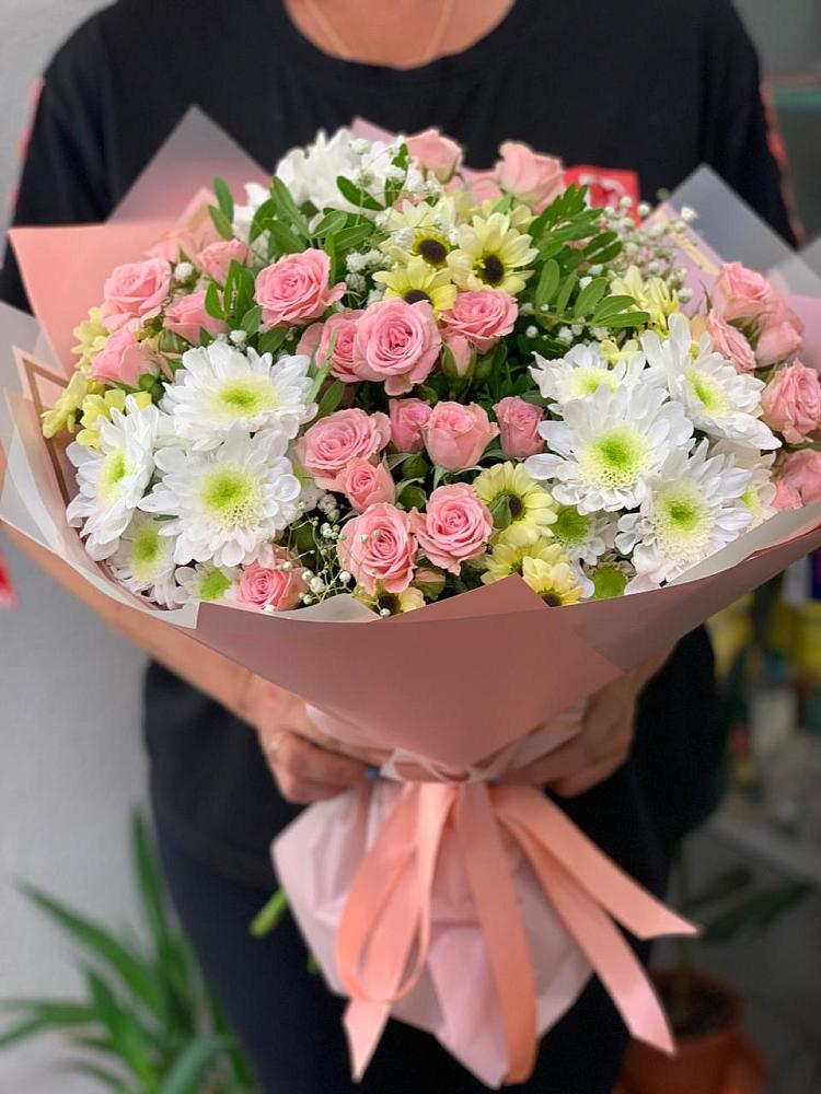 Букет цветов из: Розы и Хризантемы в Заозерном