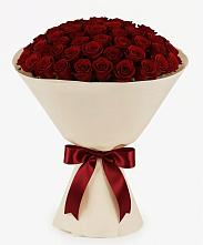 Букет 101 Бордовая роза Блэк Бакарра в Заозерном