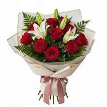 Букет цветов из:  Лилии и Розы в Заозерном