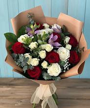 Букет цветов из:  Розы и Альстромерии в Заозерном