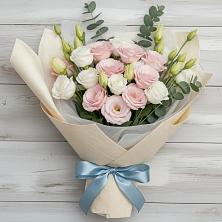 Букет цветов из:  Лизиантусы в Заозерном