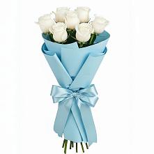 Букет 7 белых роз Проуд в Заозерном