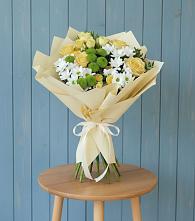 Букет цветов из:  Хризантемы и Розы в Заозерном