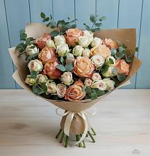 Букет цветов из:  Альстромерии и Розы #REPLACE_PRED# Заозерном
